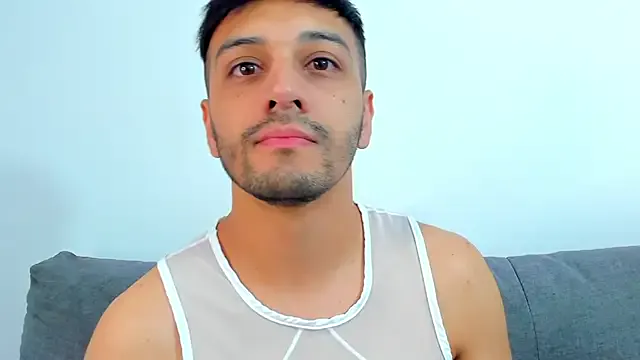 maataaan – webcam model profile photo Image 10