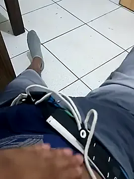 PumaShyXD – webcam model profile photo Image 14