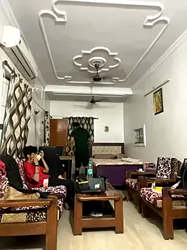 Yui-Ch – webcam model profile photo Image 14