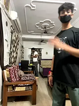 Yui-Ch – webcam model profile photo Image 17