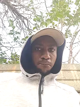 Mia--meow – webcam model profile photo Image 11