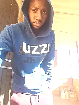 Mia--meow – webcam model profile photo Image 6