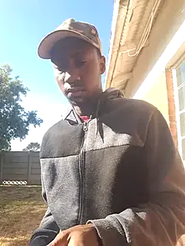 Mia--meow – webcam model profile photo Image 8