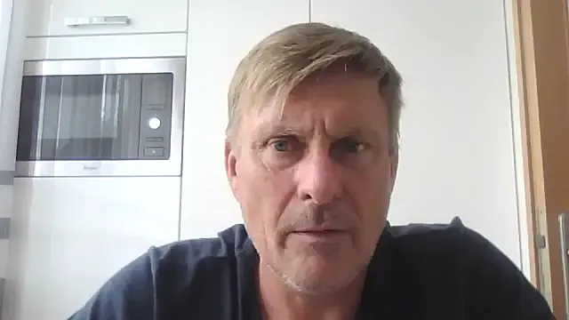 Mia--meow – webcam model profile photo Image 12