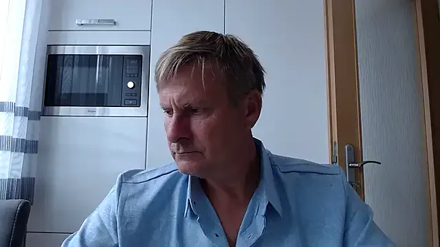 Mia--meow – webcam model profile photo Image 15