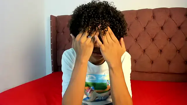 Liza_risky – webcam model profile photo Image 11