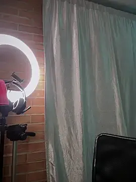 Karen_San_Miguel – webcam model profile photo Image 1