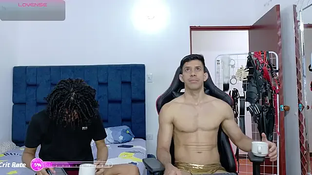 _Alicee_1 – webcam model profile photo Image 11