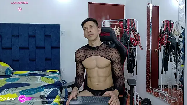 _Alicee_1 – webcam model profile photo Image 14