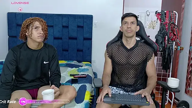 _Alicee_1 – webcam model profile photo Image 15