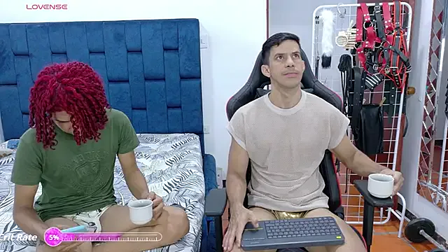 _Alicee_1 – webcam model profile photo Image 18