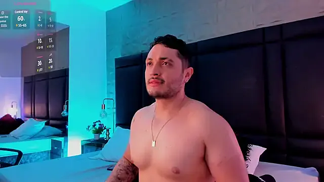 _Alicee_1 – webcam model profile photo Image 6