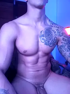 roouse – webcam model profile photo Image 10