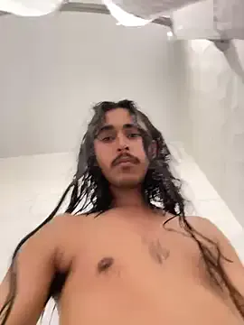 cutaboverest – webcam model profile photo Image 2