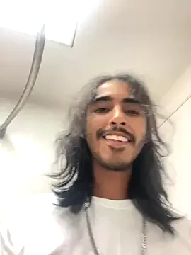 cutaboverest – webcam model profile photo Image 7