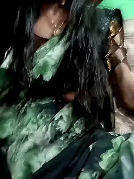 LiahDupont – webcam model profile photo Image 3
