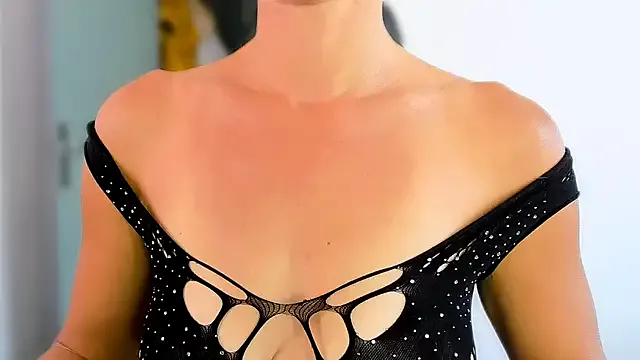 BrownieyQueen – webcam model profile photo Image 9