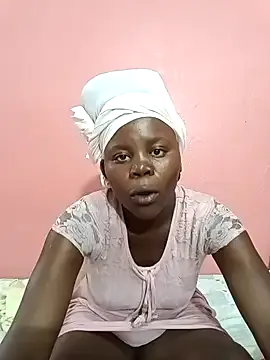 Samira-Summer – webcam model profile photo Image 4