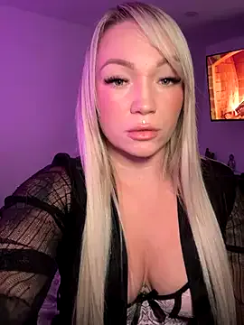 LadySugar – webcam model profile photo Image 6