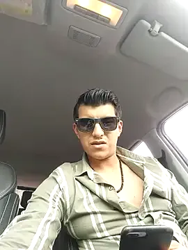 841_yayoi – webcam model profile photo Image 2