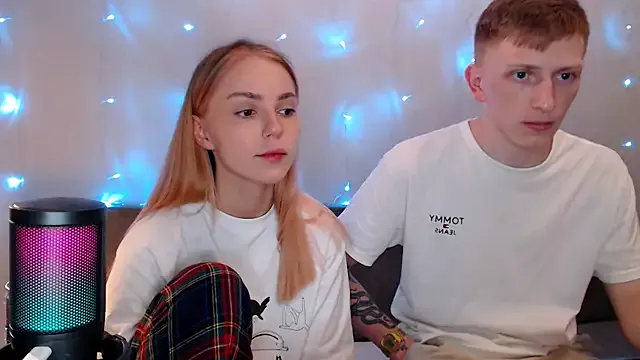 roouse – webcam model profile photo Image 10