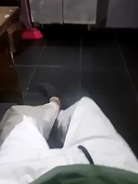 _Alicee_1 – webcam model profile photo Image 14