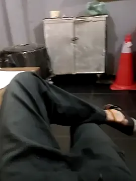 _Alicee_1 – webcam model profile photo Image 5