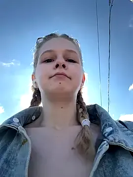 Julie_Cutie Image 5