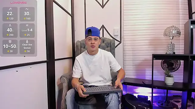 Yumadeath – webcam model profile photo Image 19