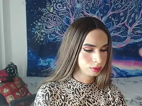 oxo_yuna_oxo – webcam model profile photo Image 10