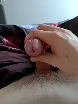 PumaShyXD – webcam model profile photo Image 10