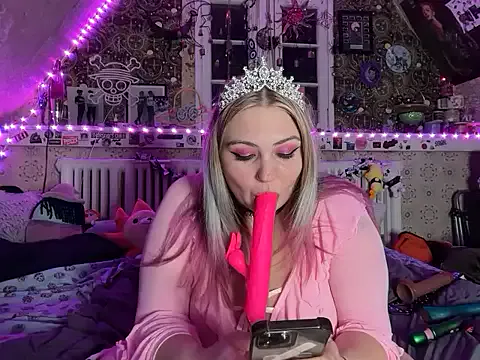 MeganneAllen cam model Image 10