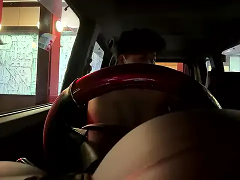 NANA_7 – webcam model profile photo Image 14