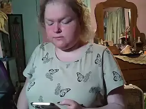 maataaan – webcam model profile photo Image 7