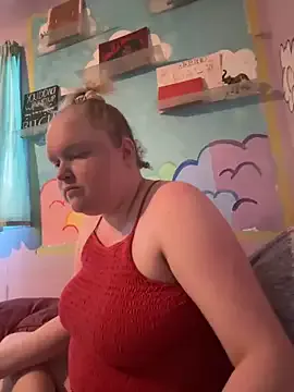 maataaan – webcam model profile photo Image 9