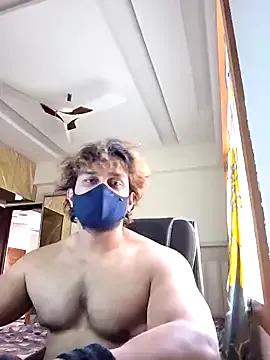 maataaan – webcam model profile photo Image 15