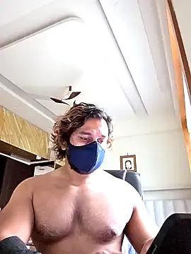 maataaan – webcam model profile photo Image 17