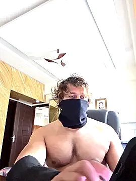 maataaan – webcam model profile photo Image 19