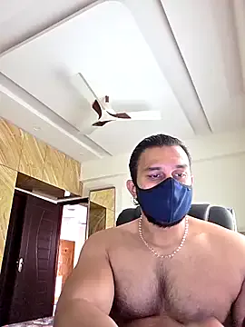 maataaan – webcam model profile photo Image 7