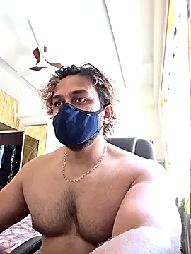 maataaan – webcam model profile photo Image 9