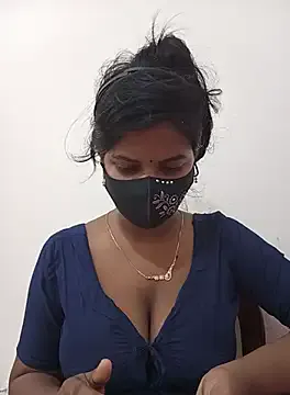 NANA_7 – webcam model profile photo Image 18