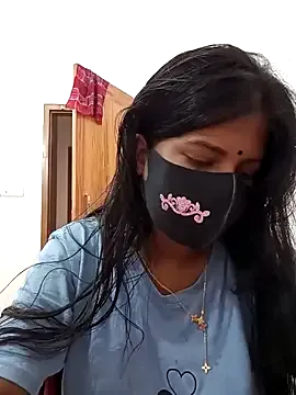 NANA_7 – webcam model profile photo Image 6