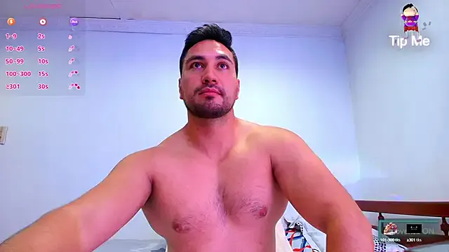 roouse – webcam model profile photo Image 18