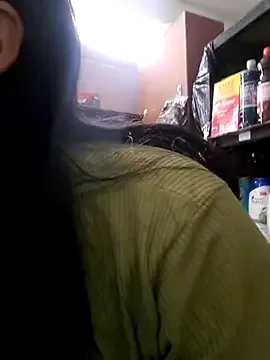 maataaan – webcam model profile photo Image 16