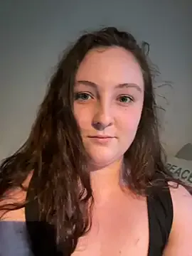 _Alice_1 – webcam model profile photo Image 15