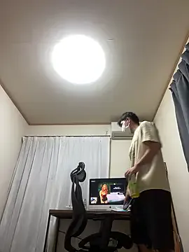 Nonchan_ – webcam model profile photo Image 3