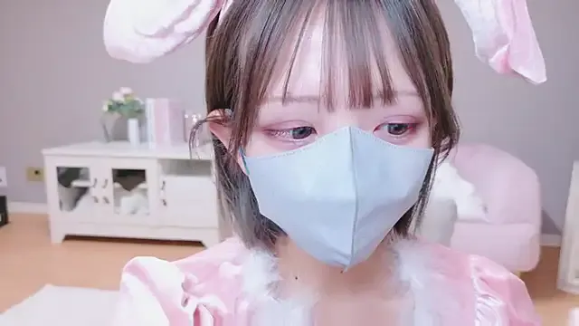 ClaireBree – webcam model profile photo Image 10