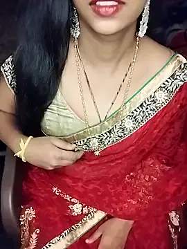 AliceRusso – webcam model profile photo Image 4