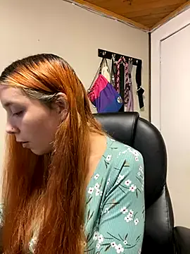 Mia--meow – webcam model profile photo Image 16