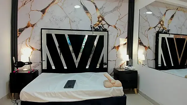 JuliCarter – webcam model profile photo Image 12